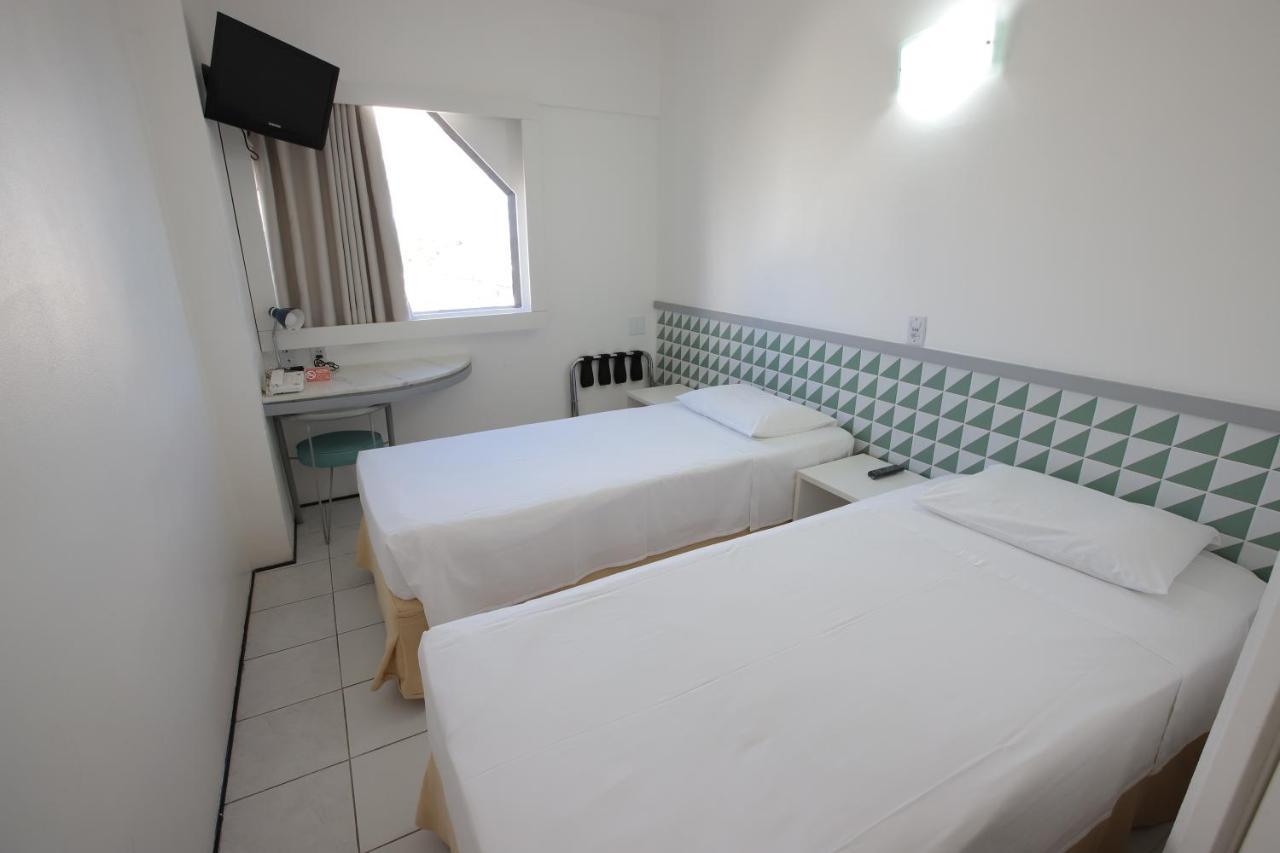 Ibis Budget Salvador Bagian luar foto